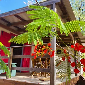 Bungalow De Charme , à Proximité De La Plage Appartement
